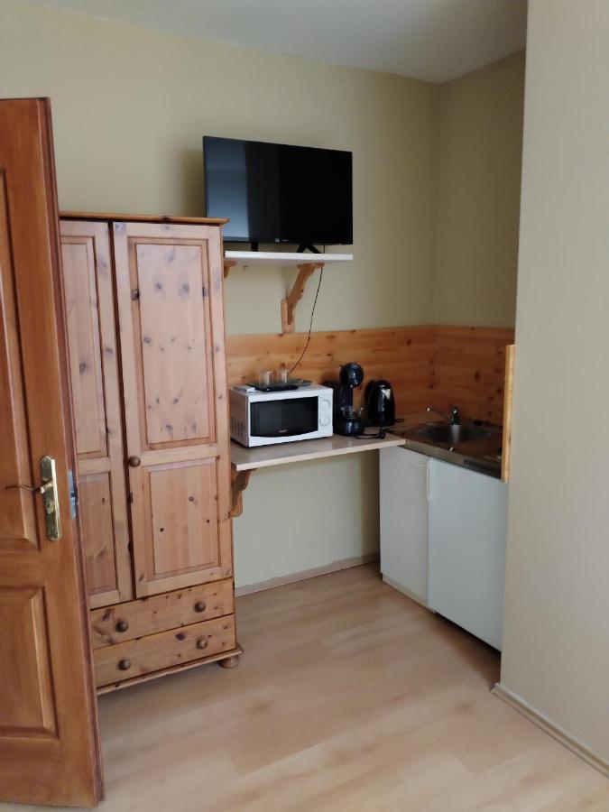 Rozsakert Apartmanhaz Hotel Hajdúszoboszló Buitenkant foto