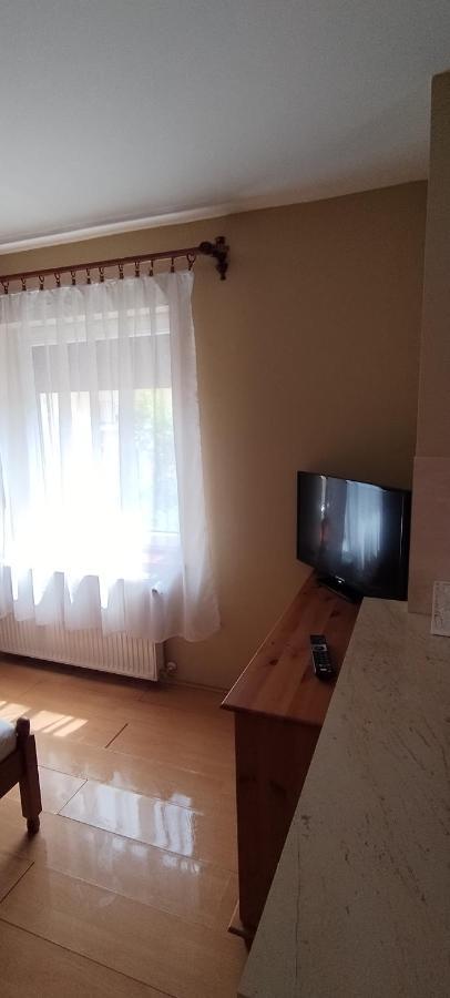 Rozsakert Apartmanhaz Hotel Hajdúszoboszló Buitenkant foto